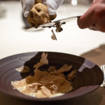 レストラン オオツ - 2021.12 キロ120万円というアルバ産の白トリュフ