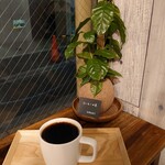 LUSH COFFEE ROASTER&LABORATORY - 本日のコーヒー360円