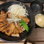 炙り豚丼 火輪 - 