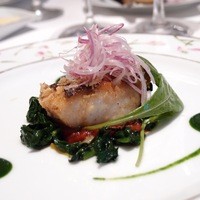モナリザ 恵比寿店 - Dec, 2012　ヒゲダラのムニエル　トマト・フォンデュとサラダ　ロケットソース