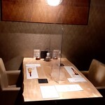 鴨料理 風月 - テーブル