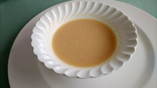 Karumu Hausu - 蕪と人参のスープ。