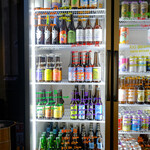 Craft Beer Scissors - 約200種類のボトル、缶のクラフトビールは購入はもちろん、角打もできる