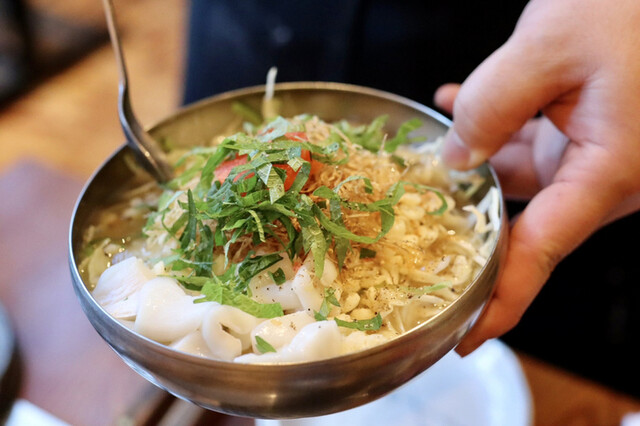 Kaya Nagaregi Chihaya Ten