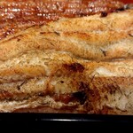 うなぎ炭火焼 みずの - うな重 紅白の白焼きのアップ