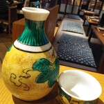 鶏と魚と炭火焼き 燈 - 紀土純米1合800円