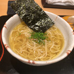 鳥匠 いし井 - 鳥白湯ラーメン
      →澄んだ鳥出汁ですが、濃厚な味