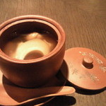 ふかひれ、あわび、乾貨の壺煮