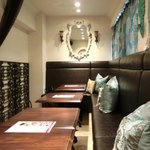 ヴィアート - 【'12/12/12撮影】店内のソファー席の風景です