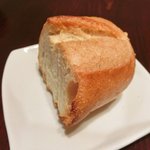 ヴィアート - 【'12/12/12撮影】木戸シェフ自慢 本日のスペシャリテ 1000円 のパン