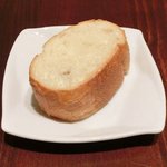 ヴィアート - 【'12/12/12撮影】木戸シェフ自慢 本日のスペシャリテ 1000円 のパン