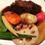 ヴィアート - 【'12/12/12撮影】木戸シェフ自慢 本日のスペシャリテ 1000円 の黒毛和牛ホホ肉の赤ワイン煮込み