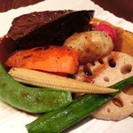 ヴィアート - 【'12/12/12撮影】木戸シェフ自慢 本日のスペシャリテ 1000円 の黒毛和牛ホホ肉の赤ワイン煮込み