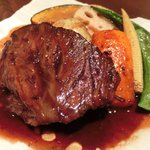 ヴィアート - 【'12/12/12撮影】木戸シェフ自慢 本日のスペシャリテ 1000円 の黒毛和牛ホホ肉の赤ワイン煮込み