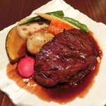 ヴィアート - 【'12/12/12撮影】木戸シェフ自慢 本日のスペシャリテ 1000円 の黒毛和牛ホホ肉の赤ワイン煮込み