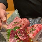 神戸焼肉 金虎 - 