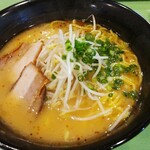 のぶやラ－メン - 宮崎ラーメン♪もやしは必須