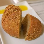 アンジェロコート東京 - 全粒粉のパン
