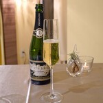 アンジェロコート東京 - Champagne La Belle Extra Brut