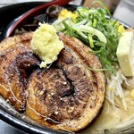 Sapporo Ramen Ezo Men Rokku - 厚切りチャーシュー