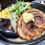 Sapporo Ramen Ezo Men Rokku - DX味噌