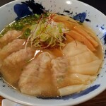 豚骨清湯・自家製麺 かつら - 美しいビジュアル