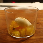 IZA - パインのコンポート ヨーグルトアイス添え