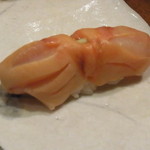 礎 - 赤貝　　貝特有こりっとした歯ごたえが最高　生臭さはなく処理した水道のにおいもないのが流石