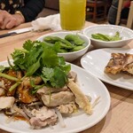 Maruken - 餃子と枝豆とよだれ鶏