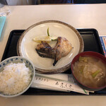 Asakusa Shokudou - ハマチのカマ焼き定食