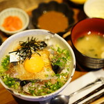 獅子丸 - 三浦漁港 ごまさば丼 (￥968)、定食 (￥250)