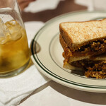 シェイク ツリー ダイナー - 