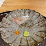 馳走 啐啄一十  - 鯵の脂ののった腹側　艶々♡