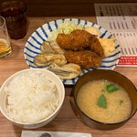 とんかつ小田保 - カキミックス定食