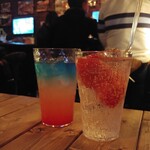 Bar TukTuk36 - なんか&生いちごサワー 