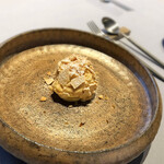 RiVi - 9品目.モンブラン アーモンド生地 栗チップ 中にカシス ジャスミンアイス 洋梨ムース