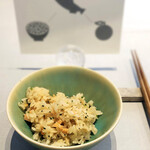 RiVi - 8品目.おかわり 秋鮭炊き込みご飯