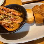 hide’s dining 遊 - 海老のアヒージョ