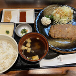 牛かつ もと村 新宿南口店 - 