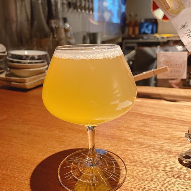 Hachi Record Shop and Bar