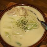 卓 - 白菜のクリーム煮その３