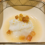 日本料理FUJI - ① 【先付】
            蕪蒸し、自家製炙り唐墨かけ、魚のアラ出汁
