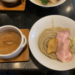 麺者すぐれ - 白つけ麺 濃厚魚介鶏豚