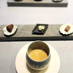 RiVi - 食後のコーヒーとお茶菓子