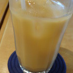 リストランテ アントン - ランチセットのドリンク（アイスミルクティー）