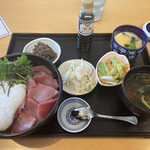 話食ごはち - 山かけマグロ丼880円