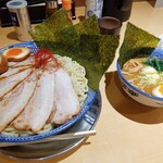 しゃがらラーメン 肉ばか - 