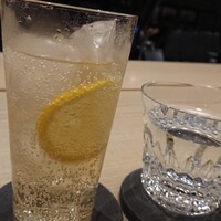 北野坂 木下 - 自家製ジンジャーエールで幕開け。
