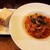 トレーロ タケウチ - 炙り秋刀魚とキノコのマリナーラトマトソースパスタ、岩塩とローズマリーの自家製フォカッチャはおかわり自由
