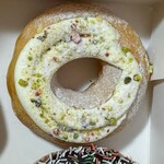 Krispy Kreme Doughnuts - ホワイトチョコクリーム ホリデー リース